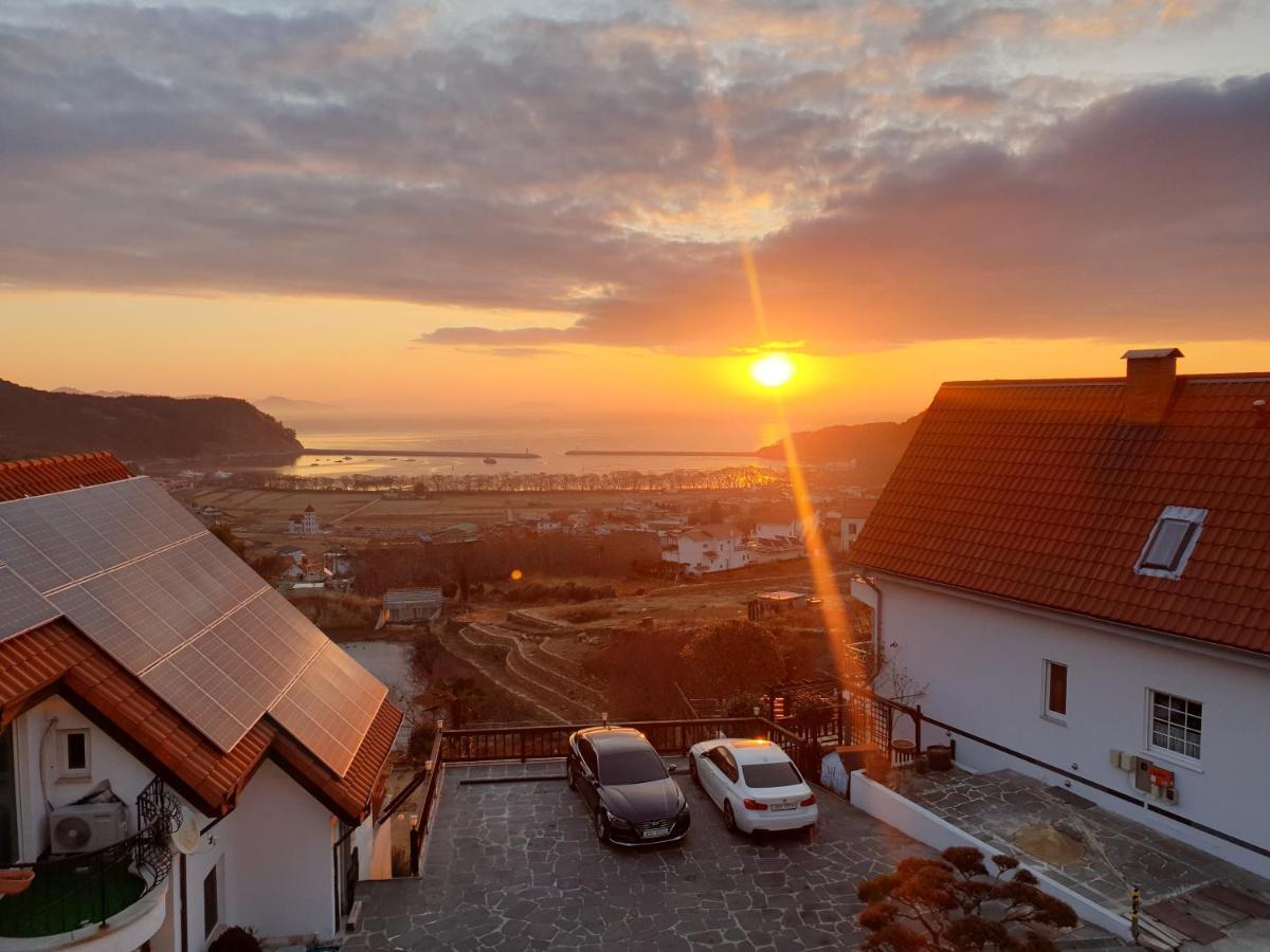 Herkules Namhae German Village Extérieur photo