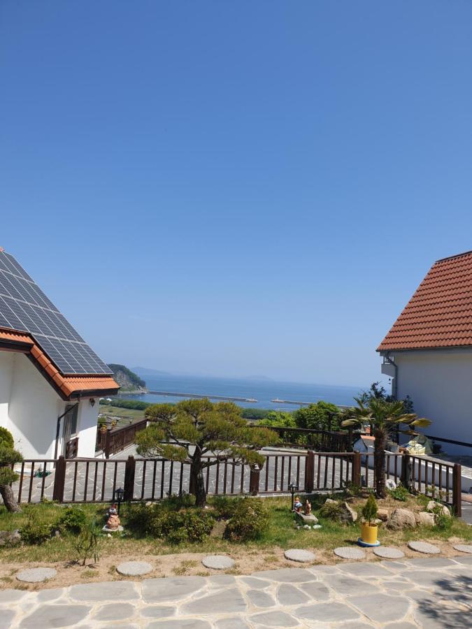 Herkules Namhae German Village Extérieur photo