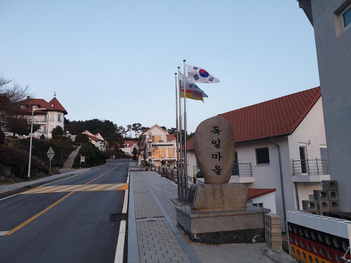 Herkules Namhae German Village Extérieur photo