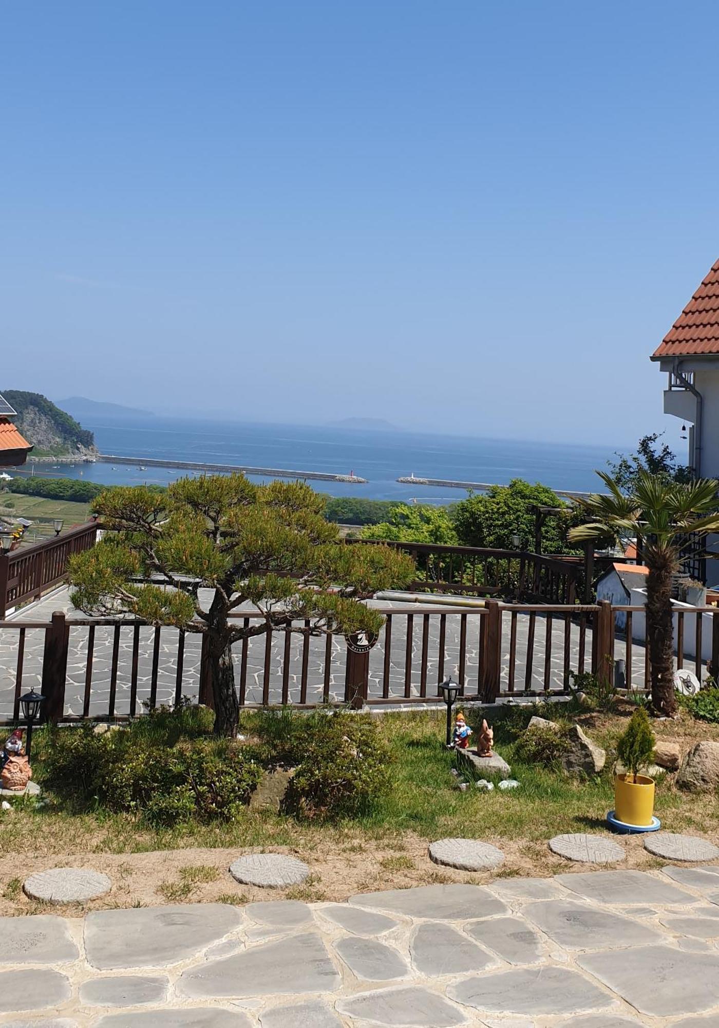 Herkules Namhae German Village Extérieur photo